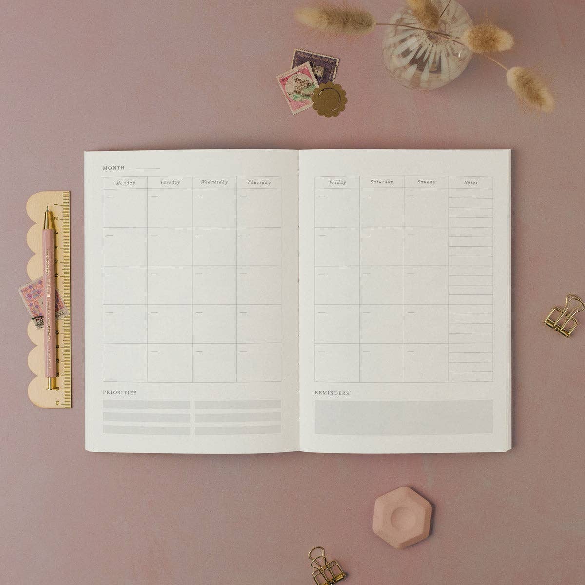 Painted Waves Undated Weekly Planner